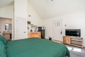 Misty River Suites-110